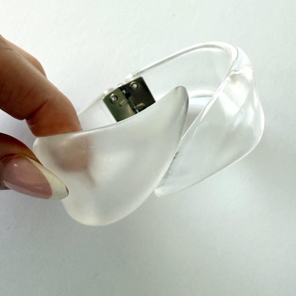 Clear Acrylic Bangle Bracelet - Picture 3 of 3